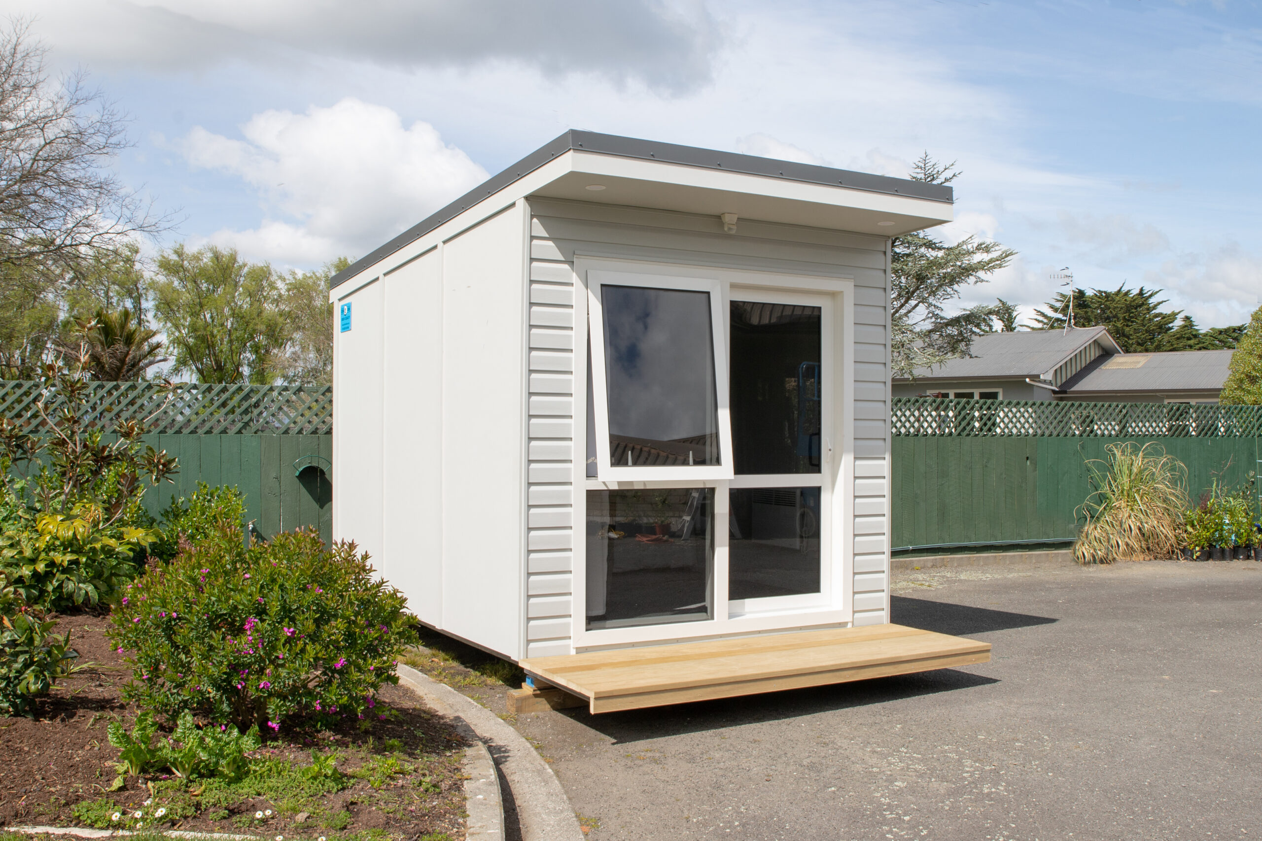 Front view of Central Cabin